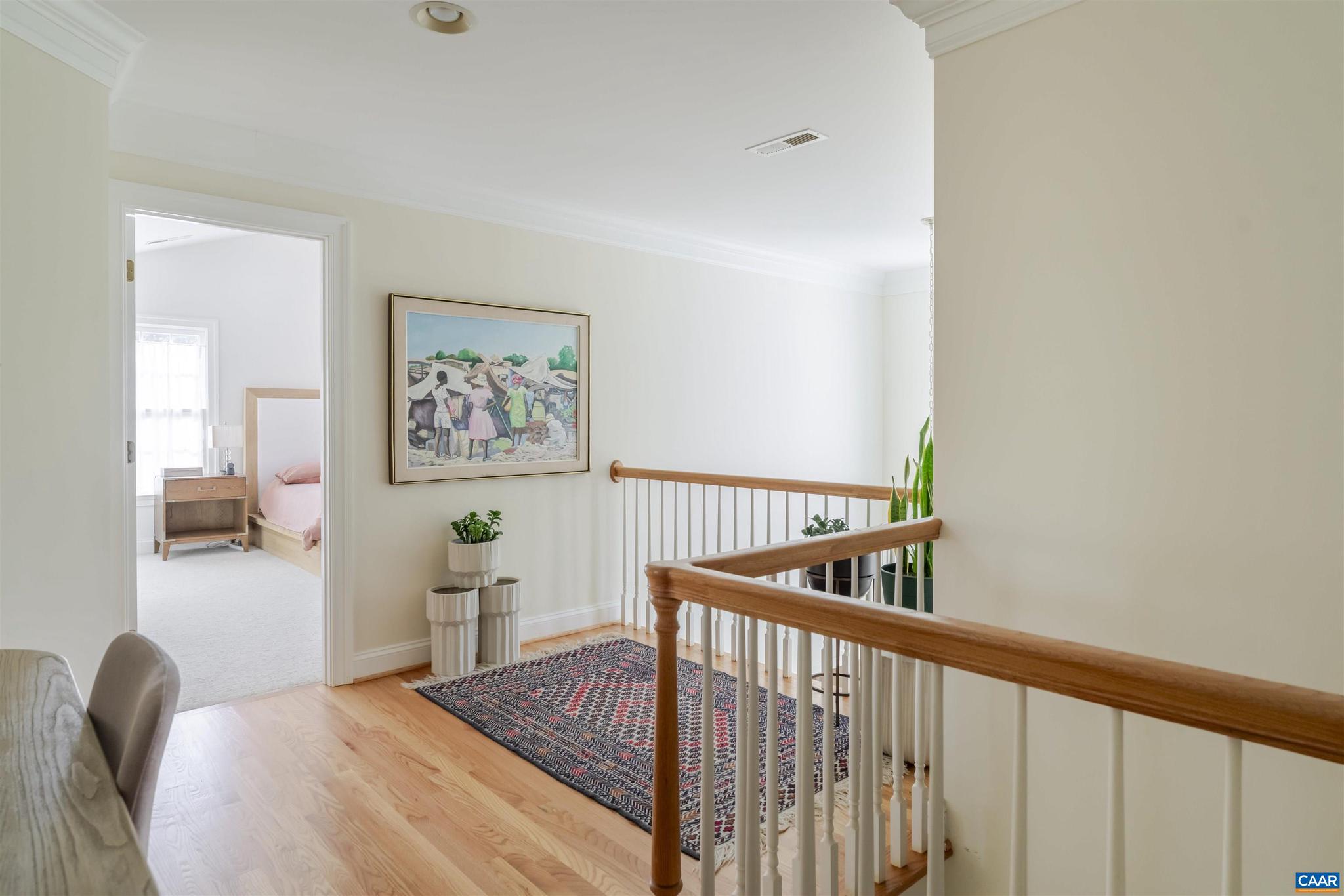 WALNUT HILLS - Residential