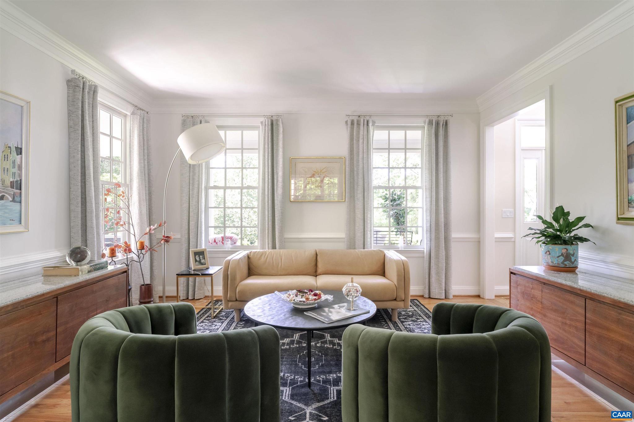 WALNUT HILLS - Residential