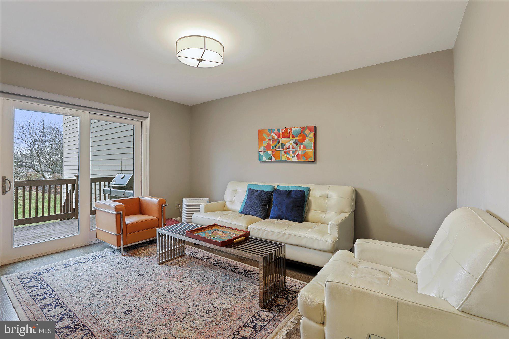 INGHAM MEWS - Residential Lease