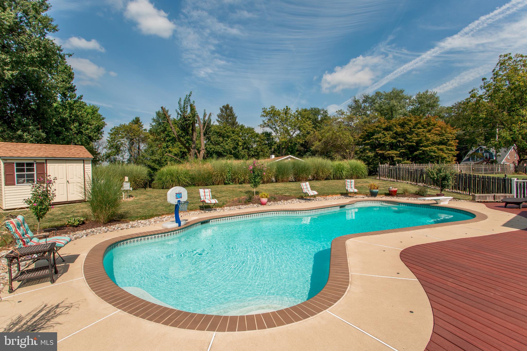 WHITEBRIAR - Residential