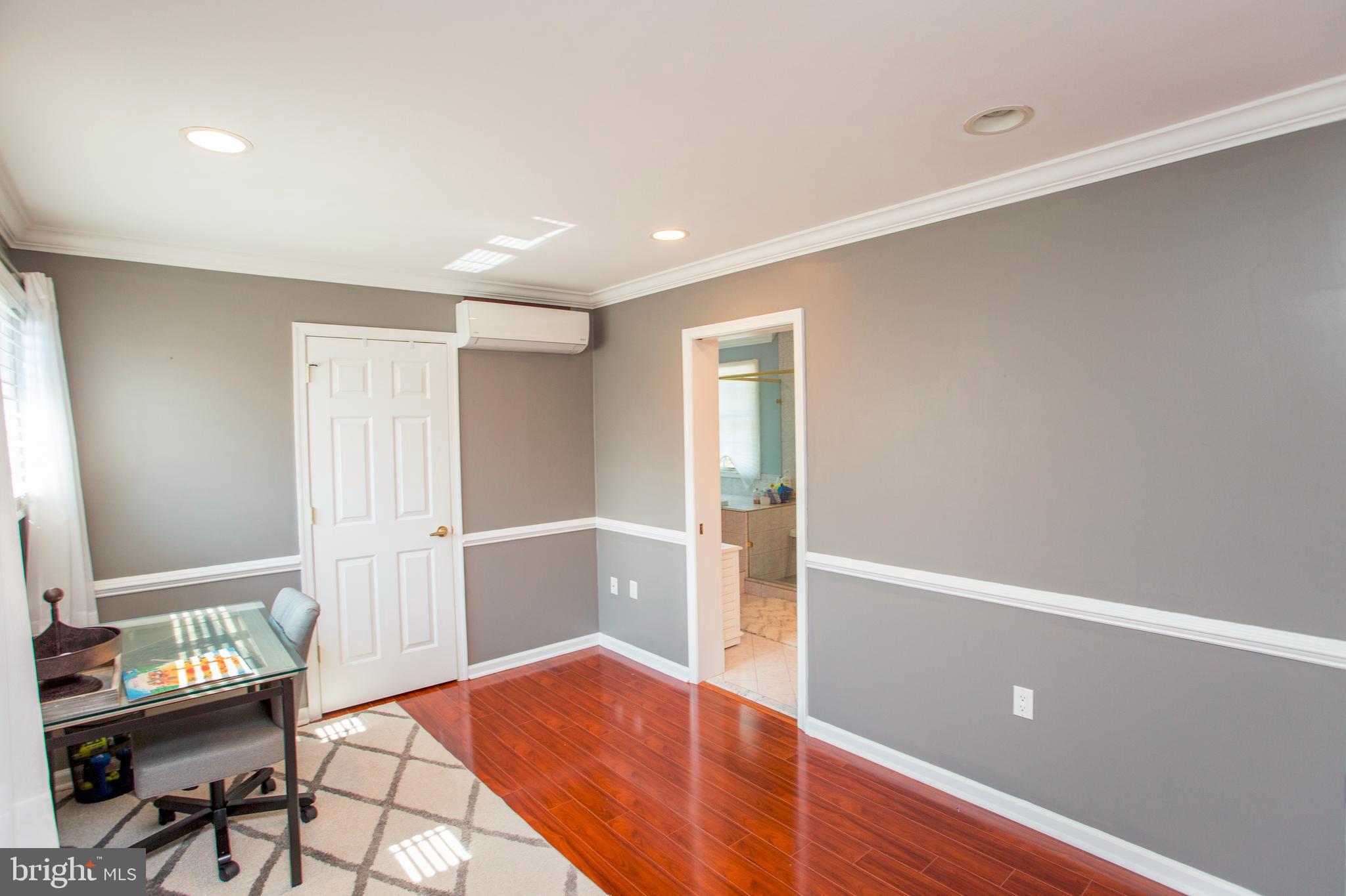 WHITEBRIAR - Residential