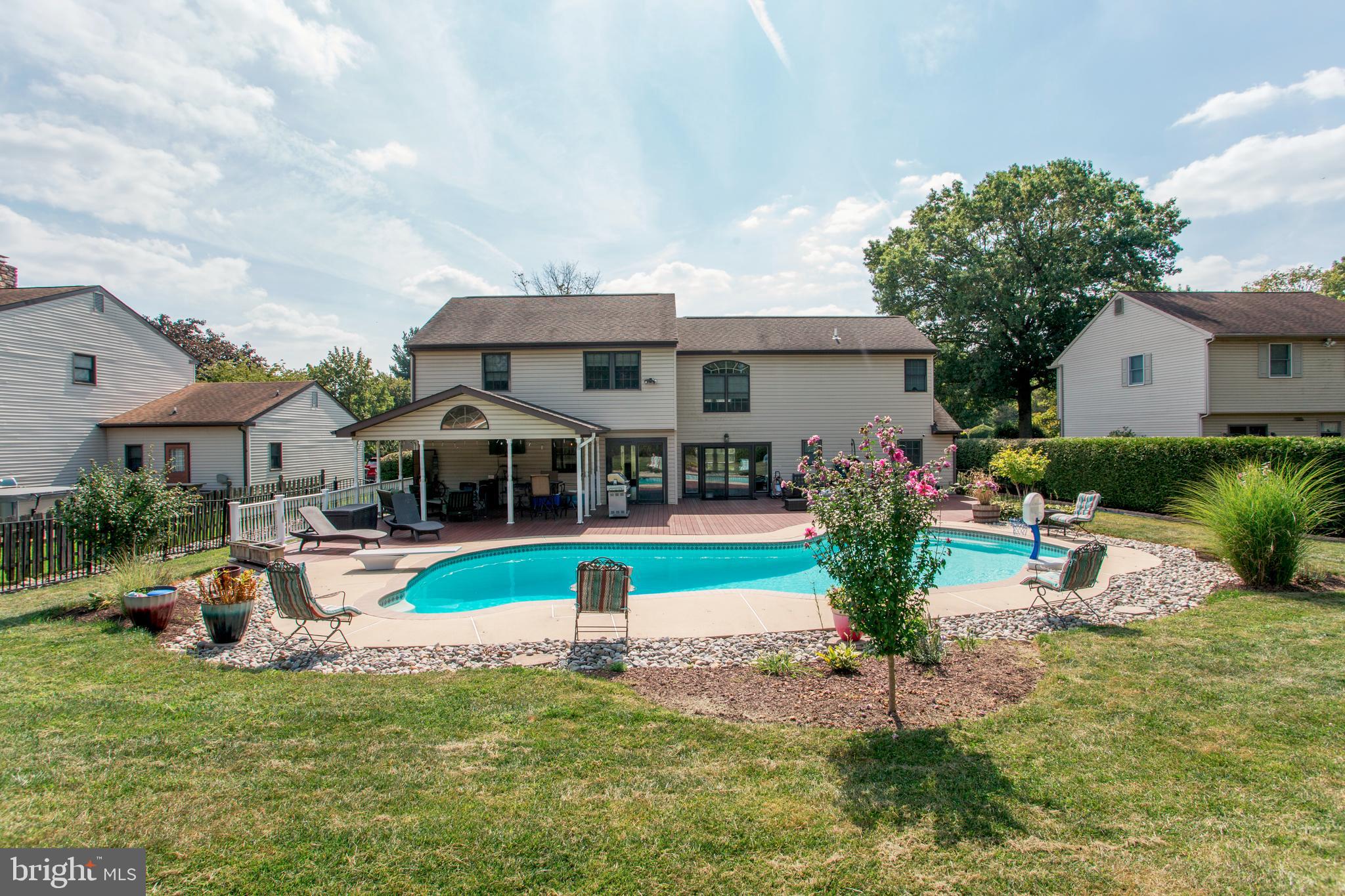 WHITEBRIAR - Residential