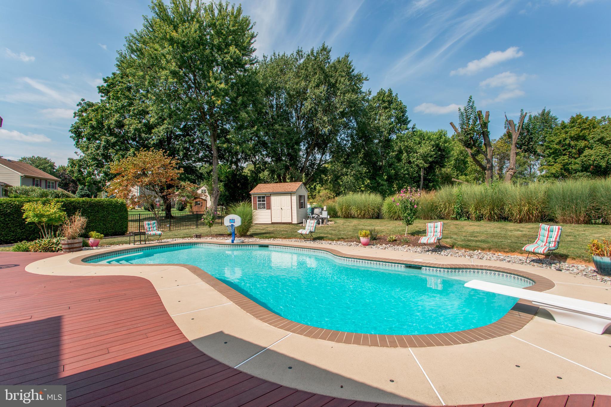 WHITEBRIAR - Residential