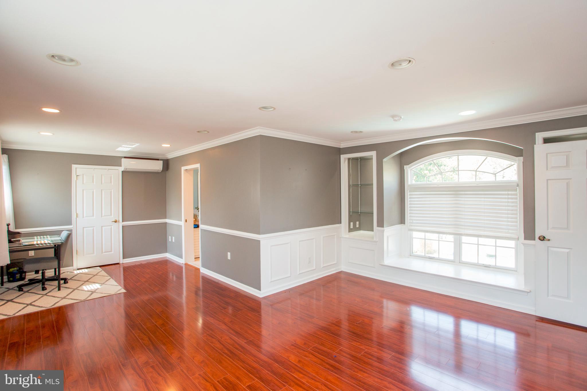 WHITEBRIAR - Residential