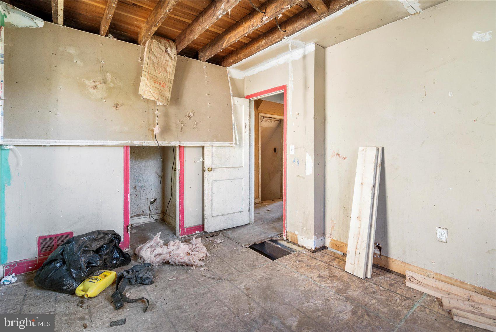 GWYNN OAK SUMMIT - Residential