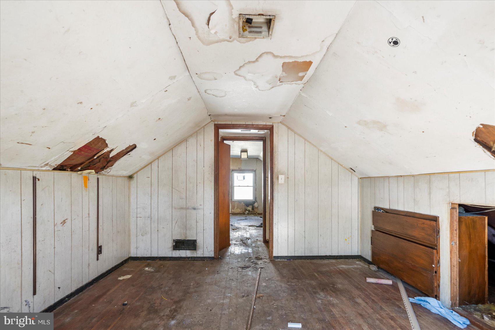 GWYNN OAK SUMMIT - Residential