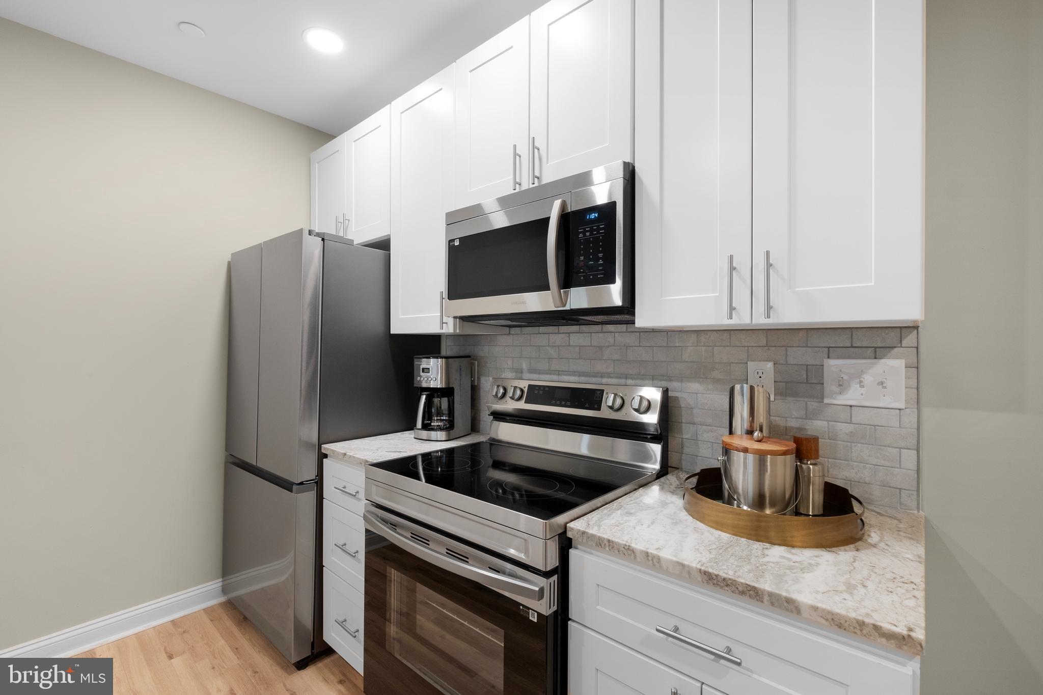 RITTENHOUSE SQUARE - Residential Lease