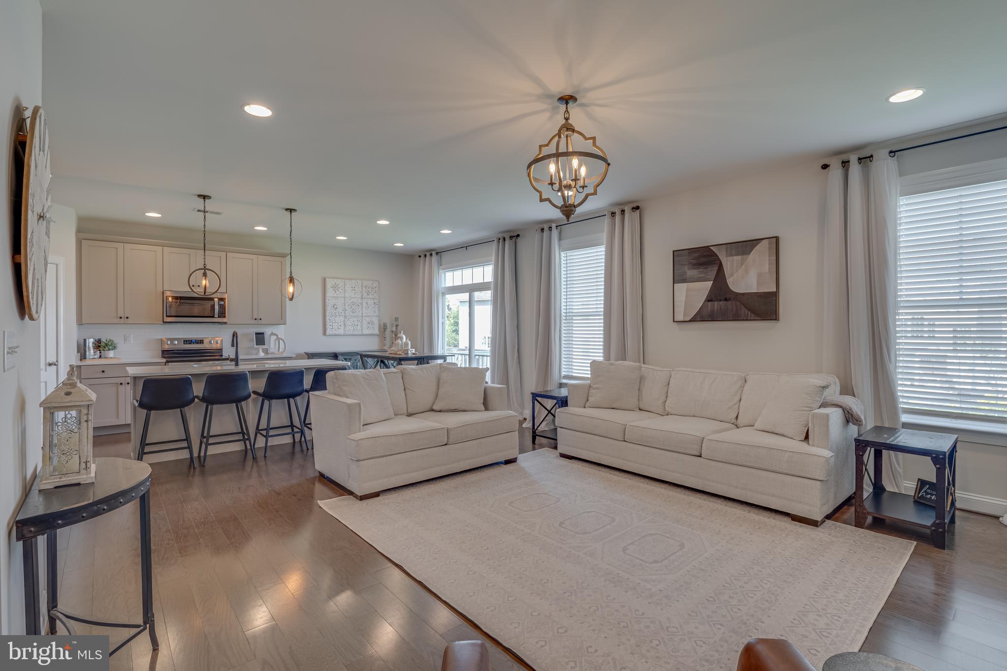 MARTINSBURG STATION - Residential