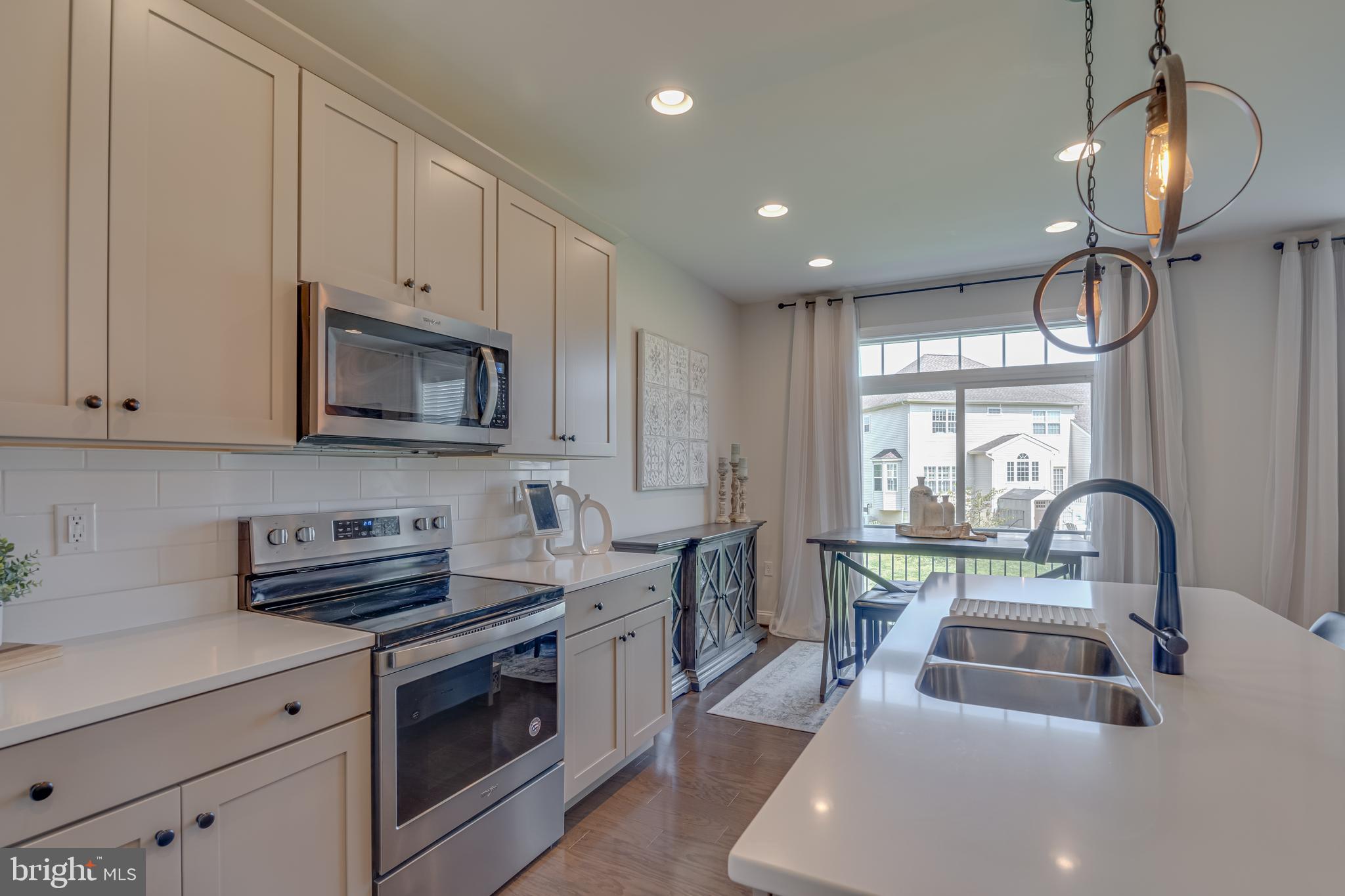 MARTINSBURG STATION - Residential