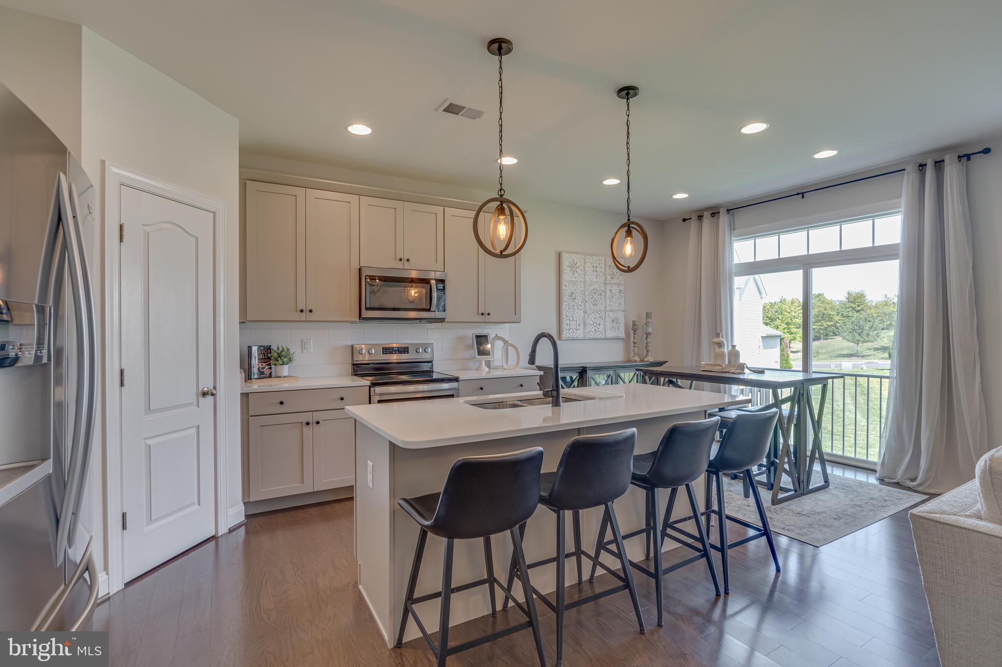 MARTINSBURG STATION - Residential