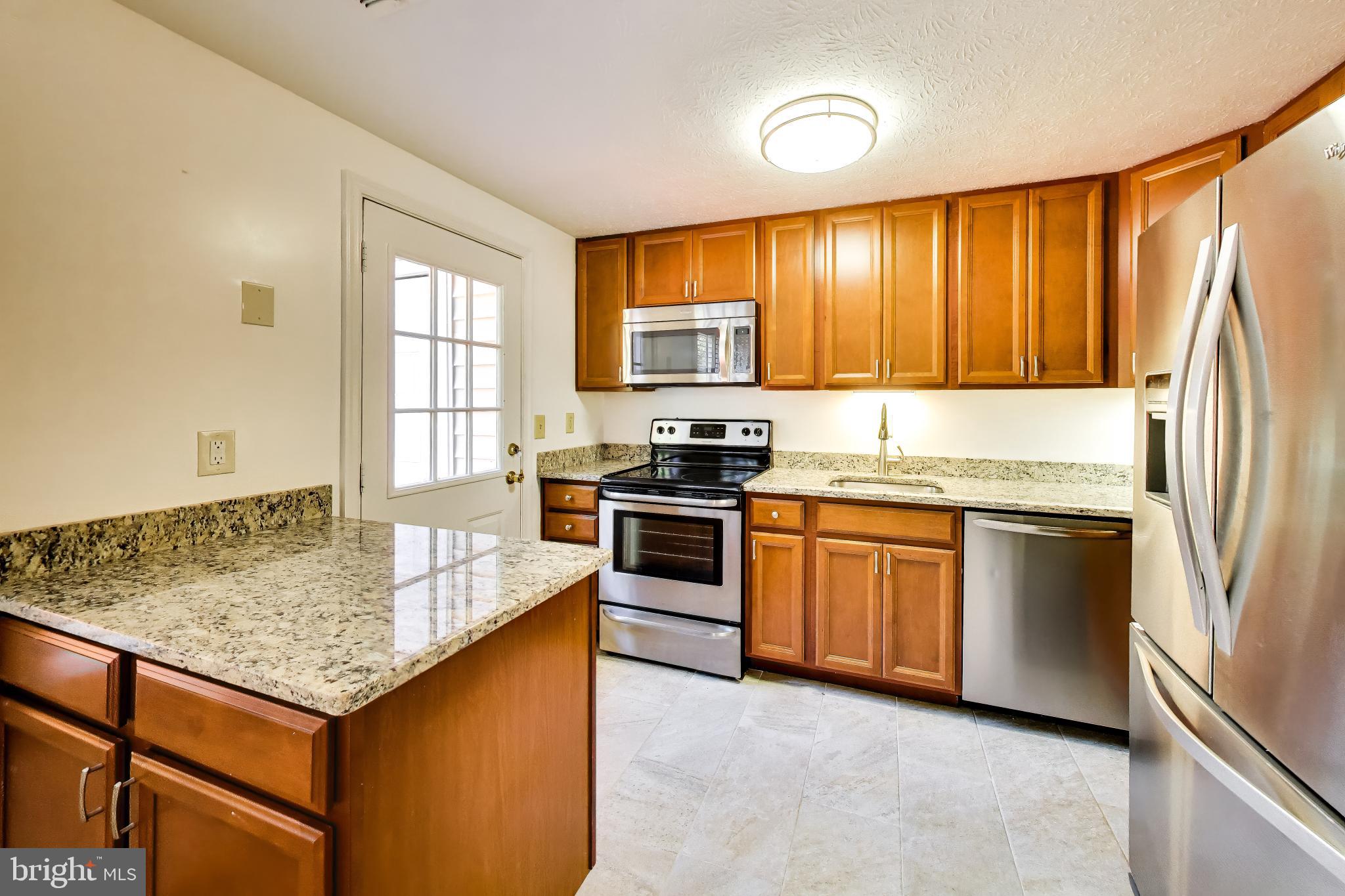 6446 GRAFTON GARTH COURT