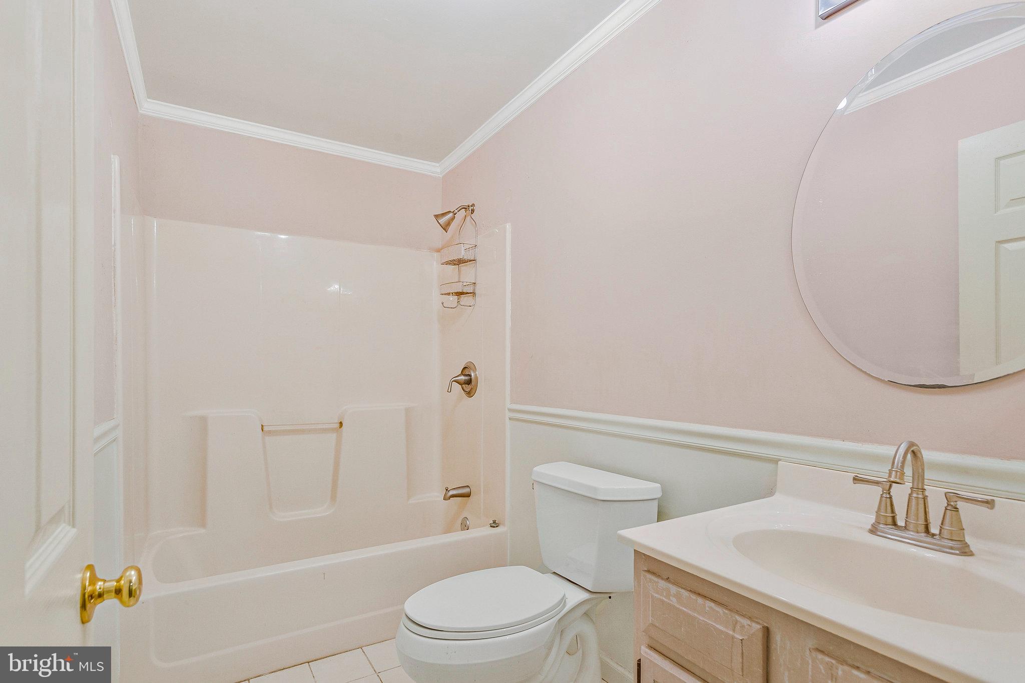 WOODMORE MEADOWS - Residential