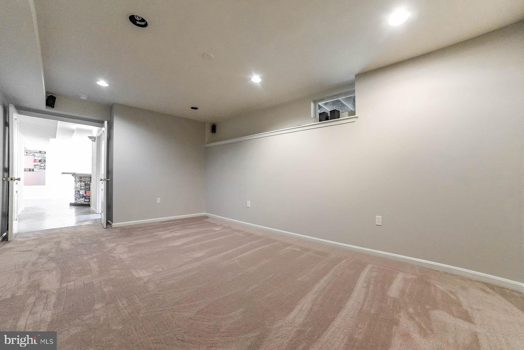 GREENBRIER - Residential