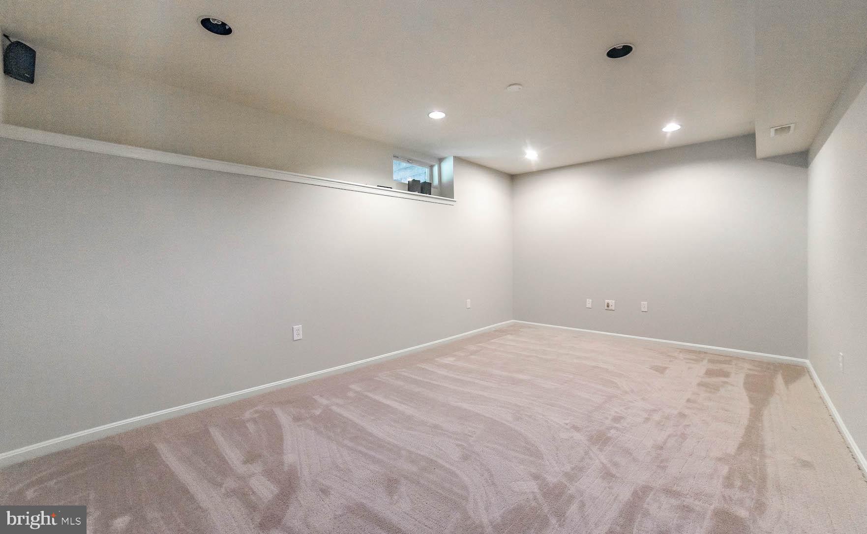 GREENBRIER - Residential