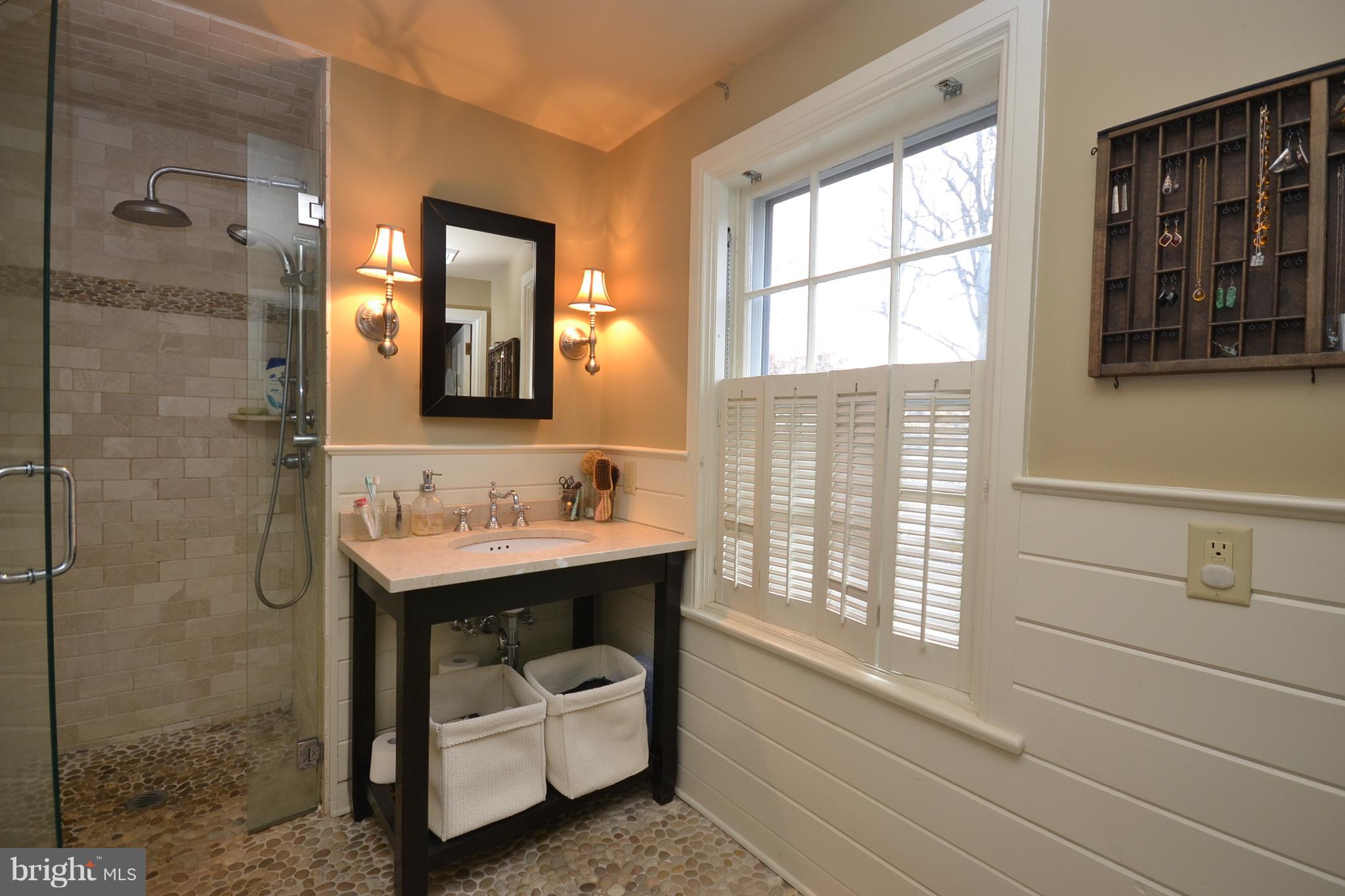 LANSDOWNE - Residential