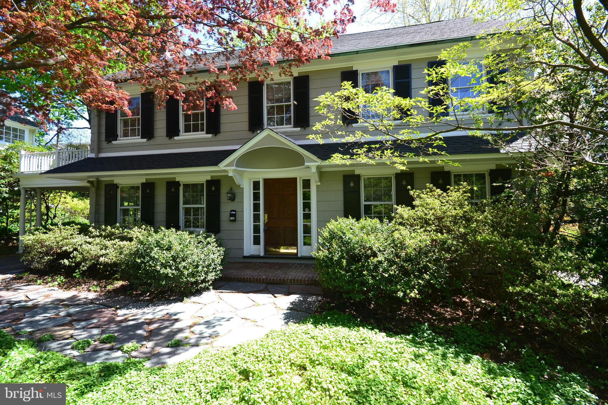 LANSDOWNE - Residential