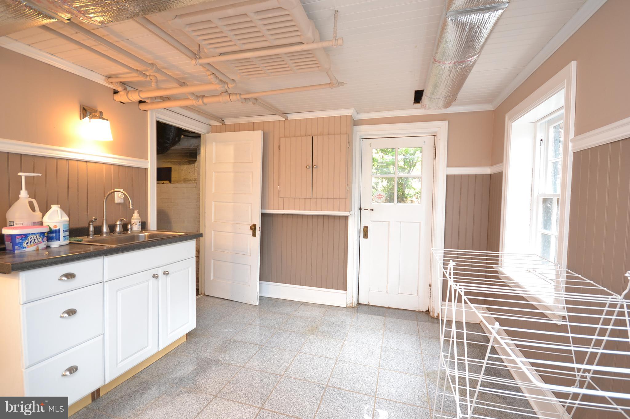 LANSDOWNE - Residential