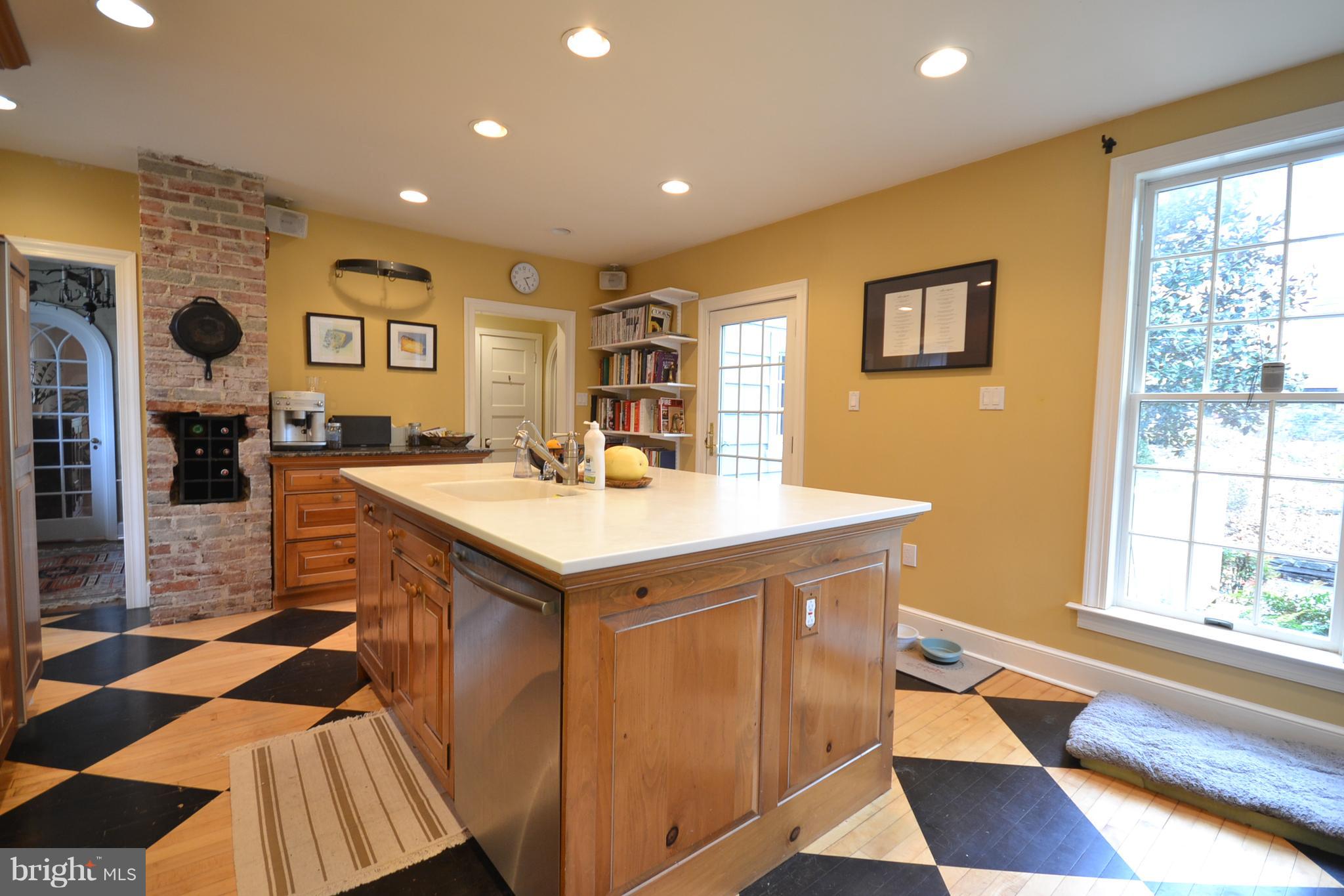 LANSDOWNE - Residential