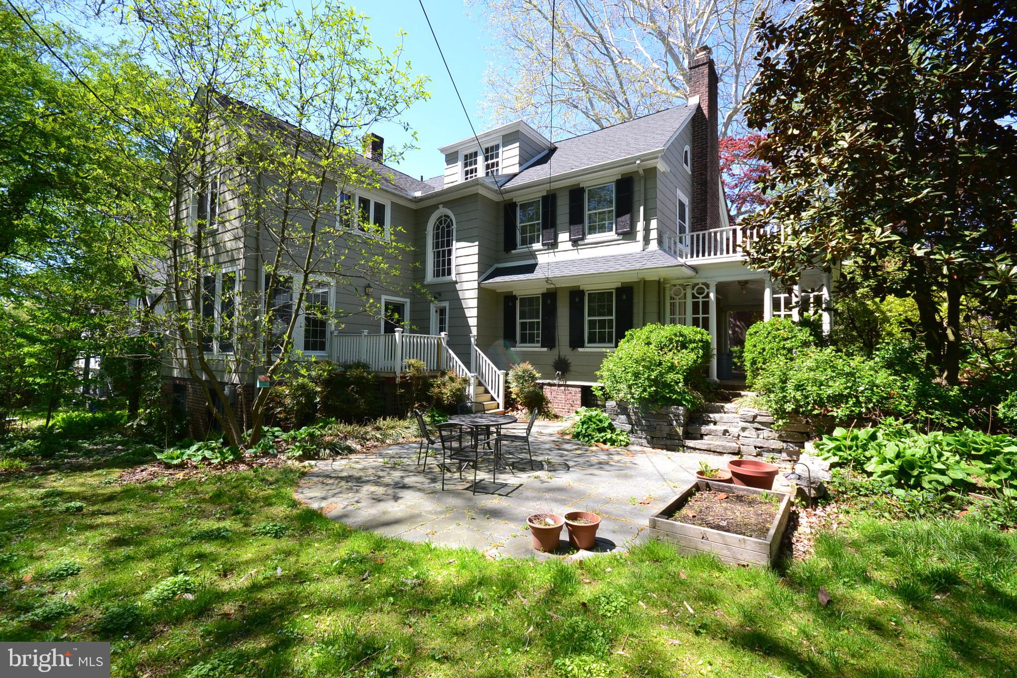 LANSDOWNE - Residential