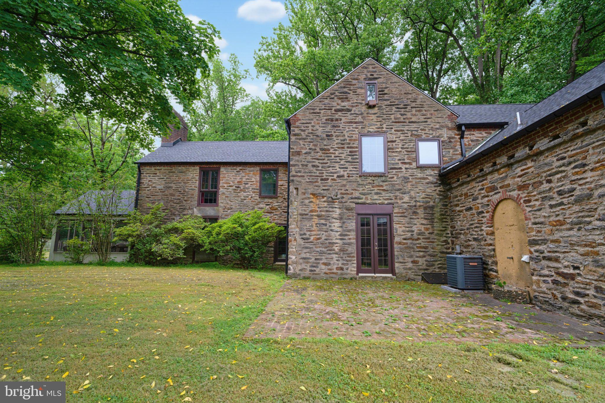 845 DALE ROAD