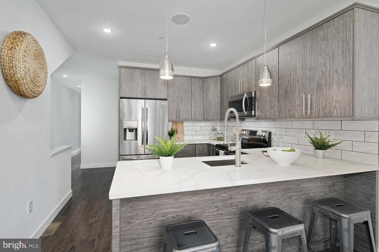 LUDLOW - Residential Lease
