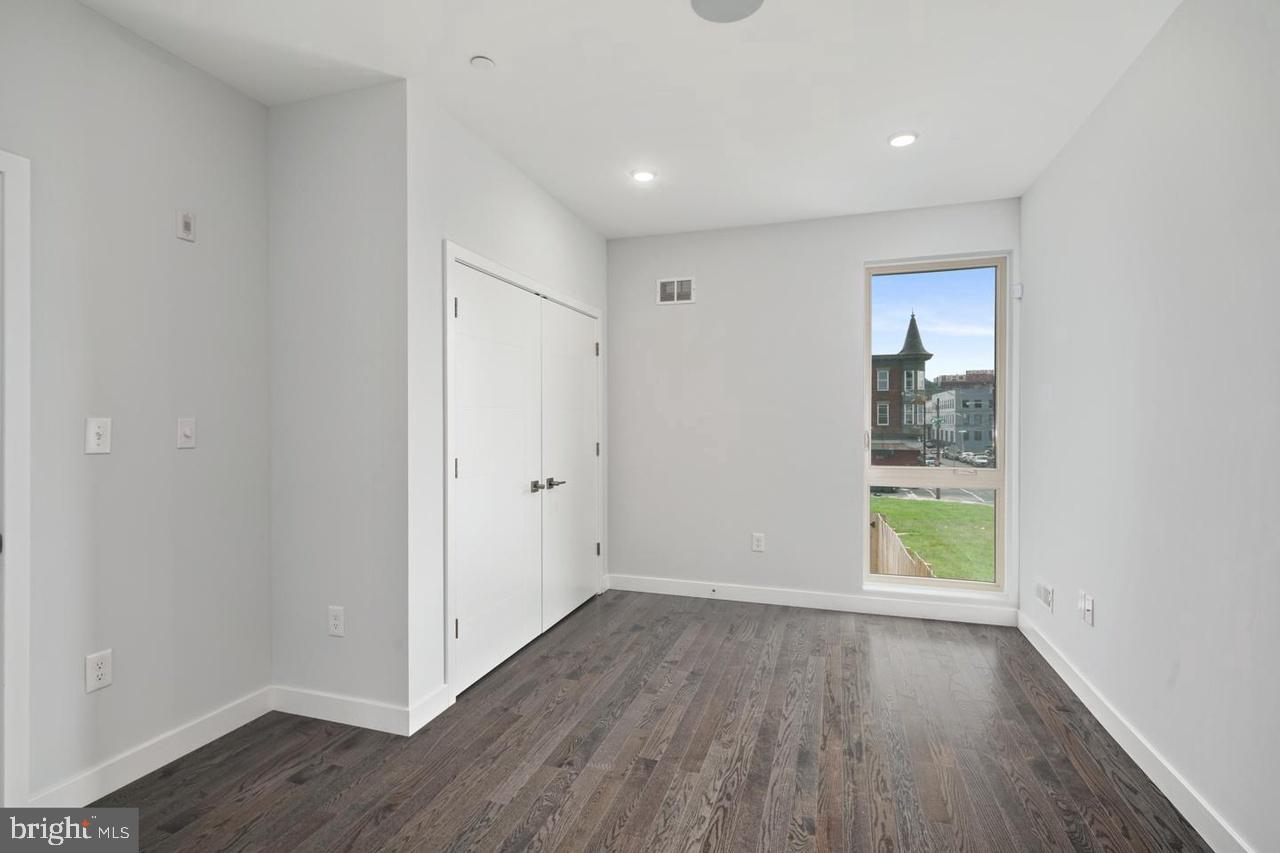 LUDLOW - Residential Lease