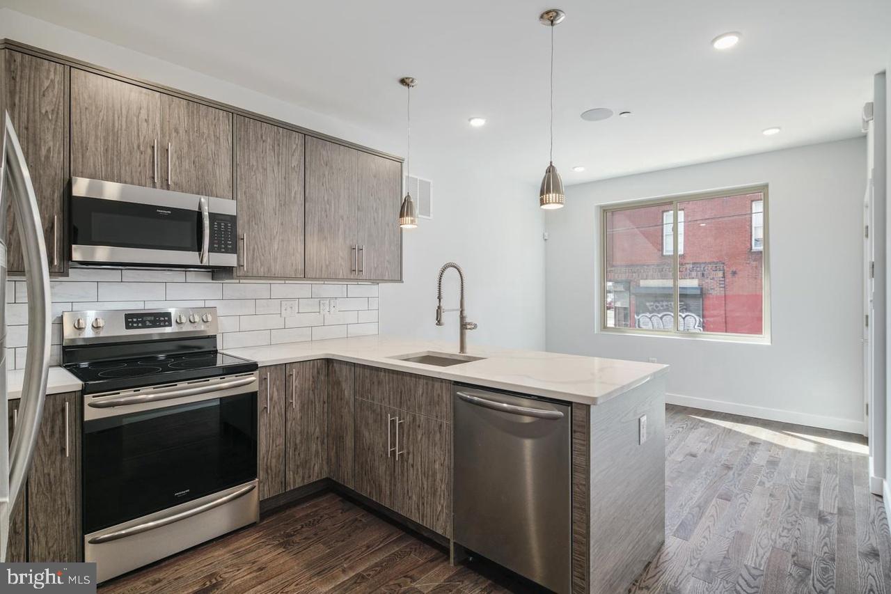 LUDLOW - Residential Lease