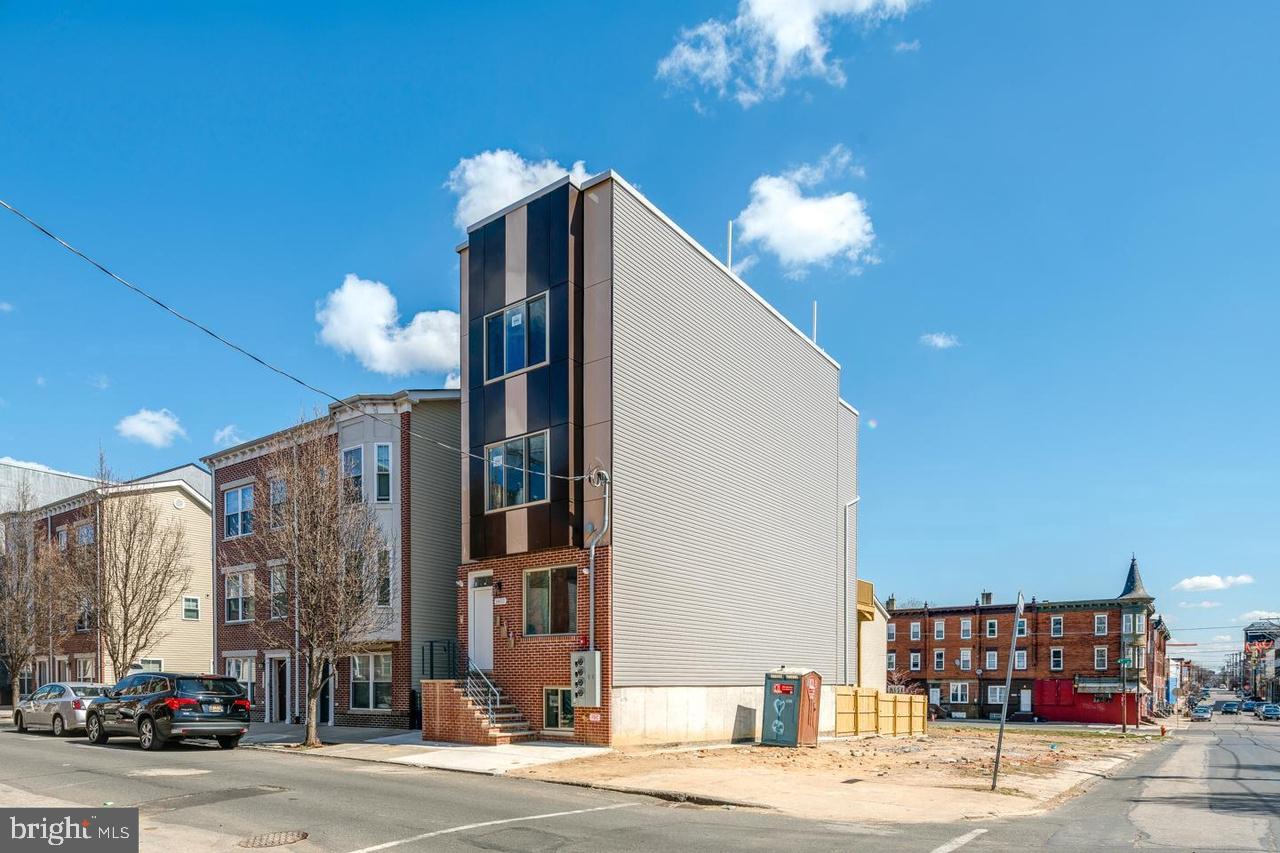 LUDLOW - Residential Lease