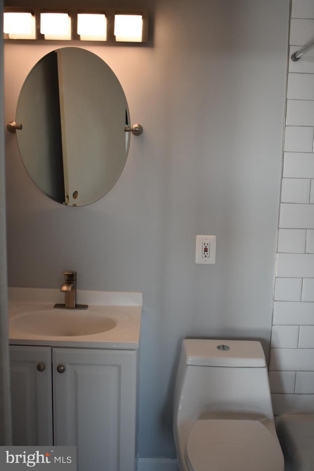 DUKE CONDOMINIUM - Residential