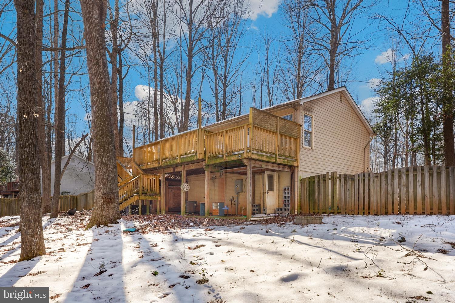 LAKE WILDERNESS - Residential