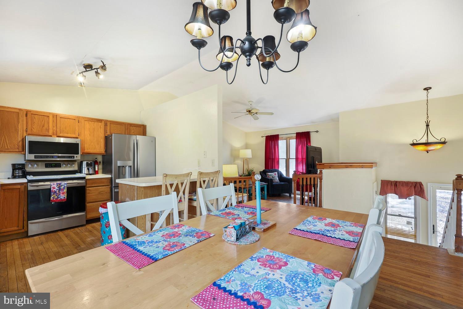 LAKE WILDERNESS - Residential