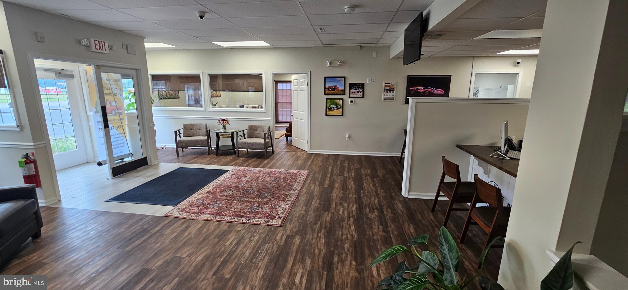 1122 S CENTRAL AVENUE