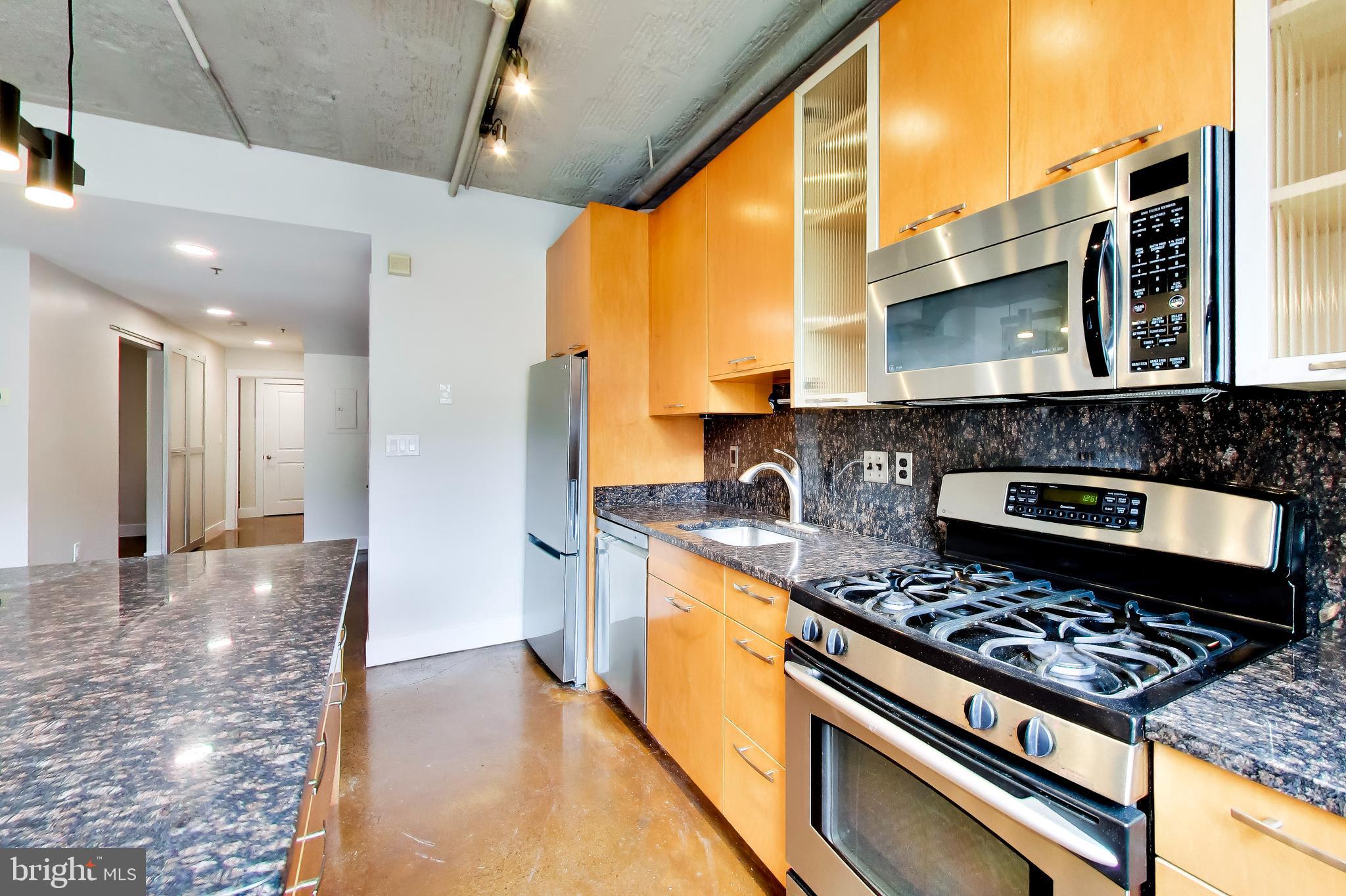 916 G STREET NW 404