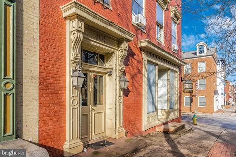 Condo For Rent - 201 S Market Street #1B<br/> FREDERICK, MD 21701