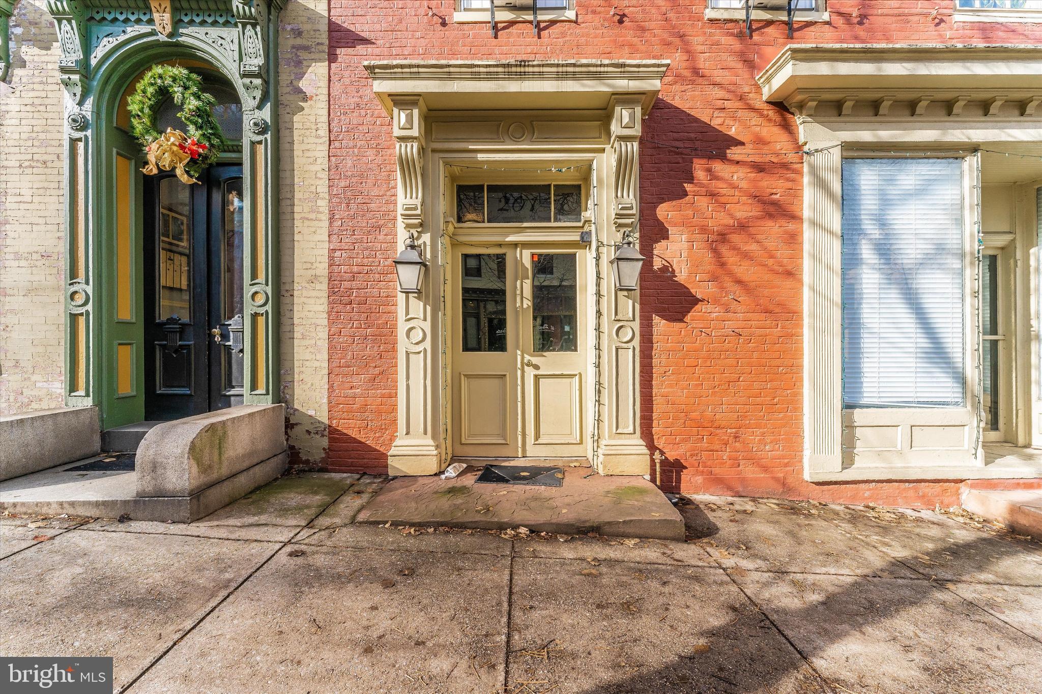 201 S MARKET STREET 1B