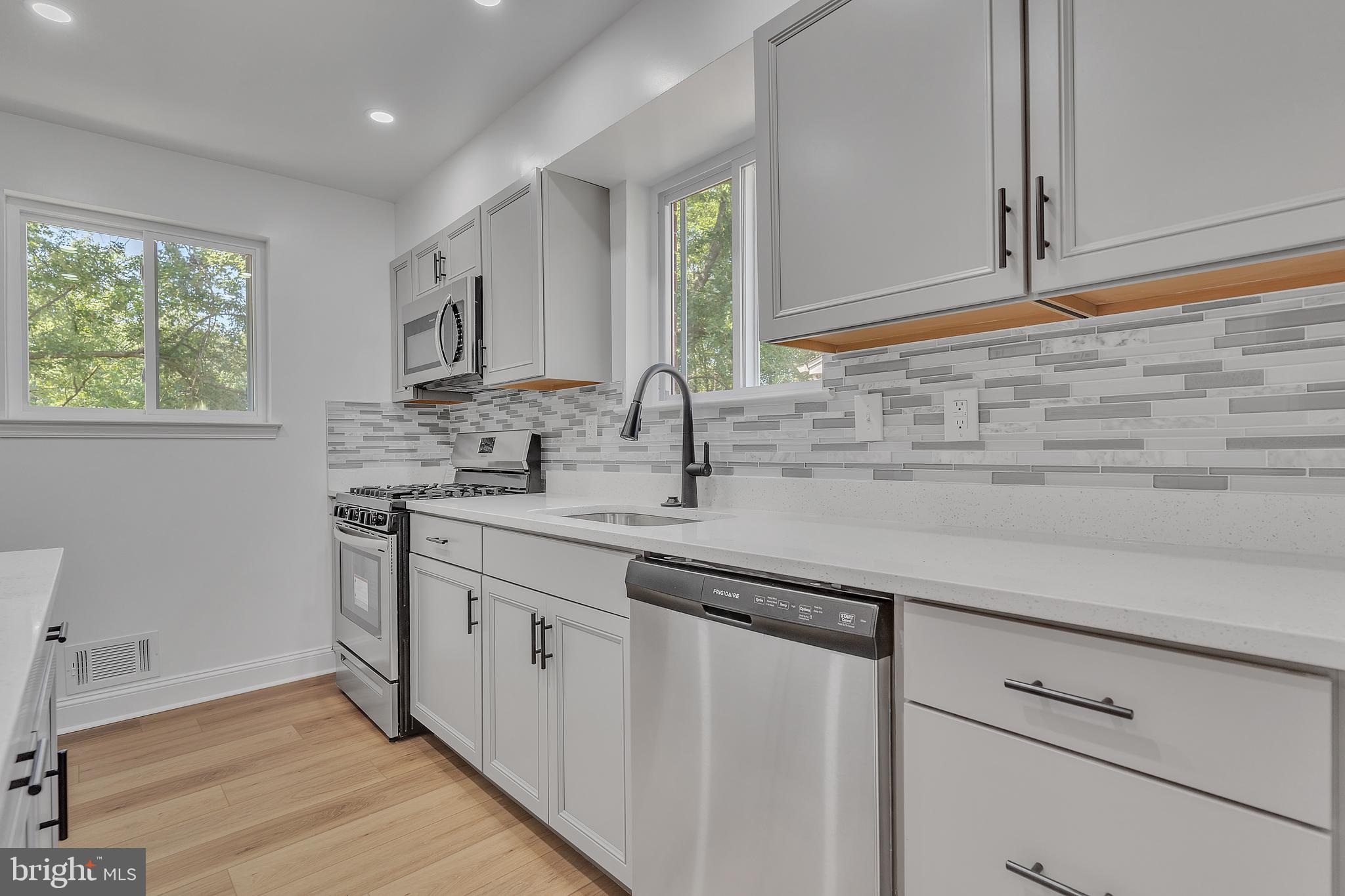 MARLOW HEIGHTS - Residential