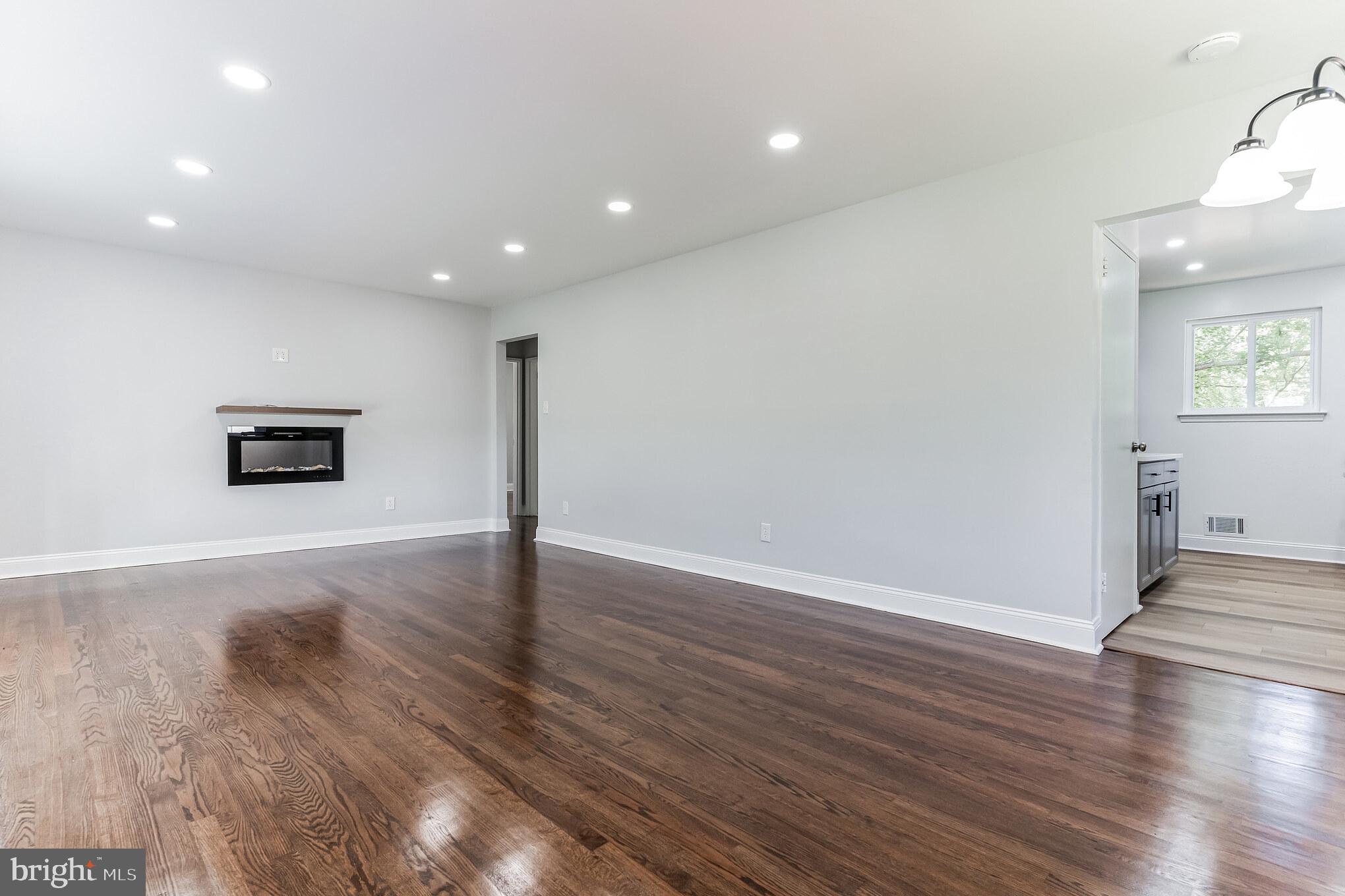 MARLOW HEIGHTS - Residential