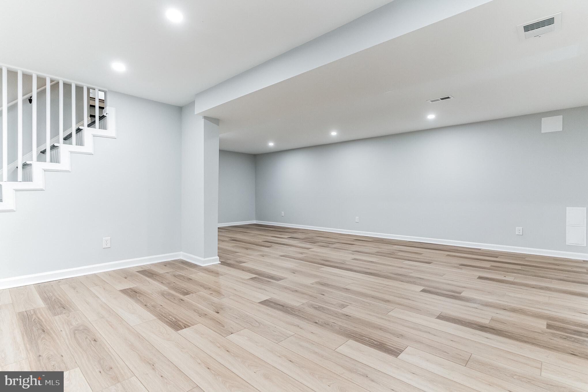 MARLOW HEIGHTS - Residential