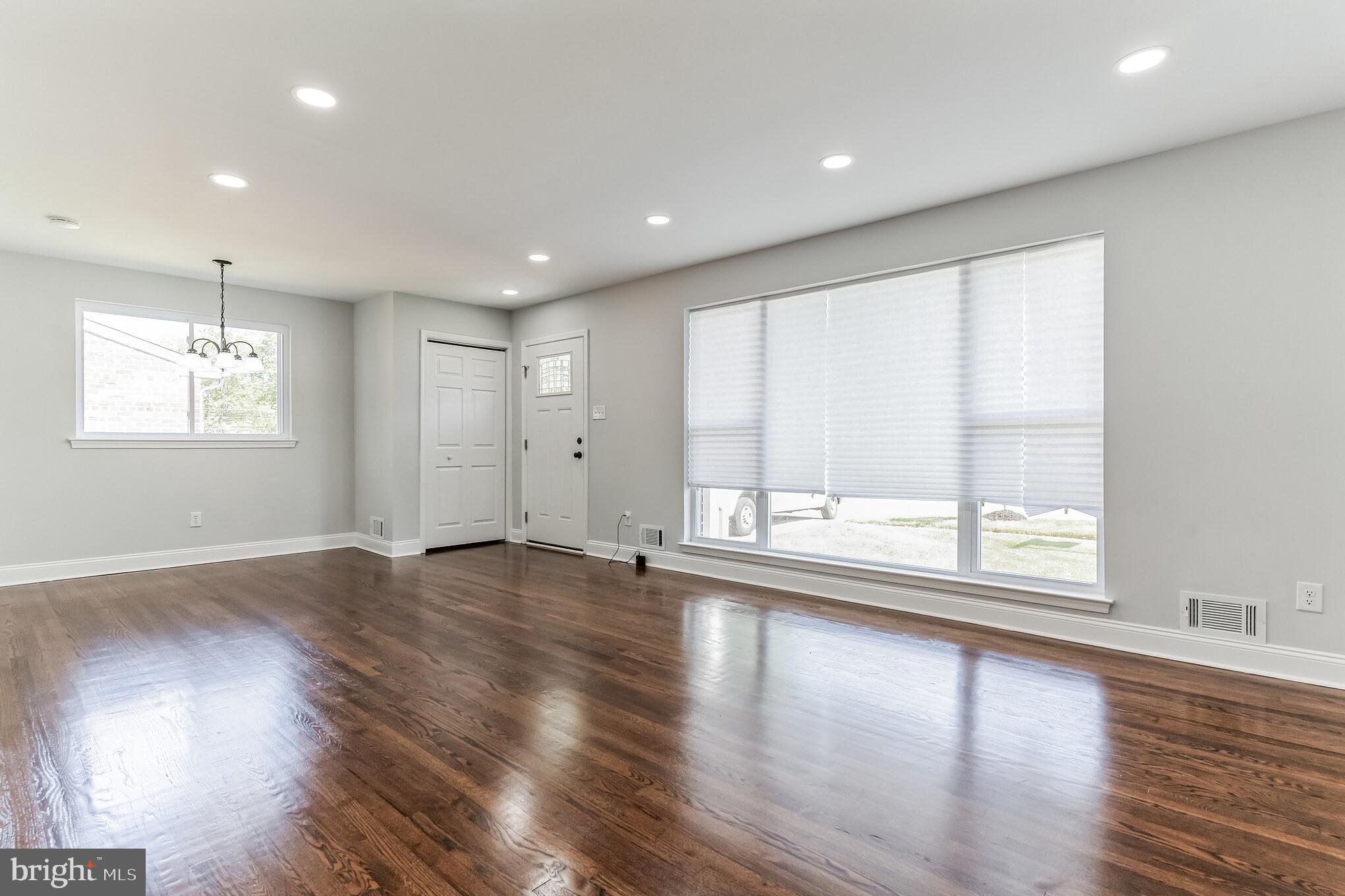 MARLOW HEIGHTS - Residential