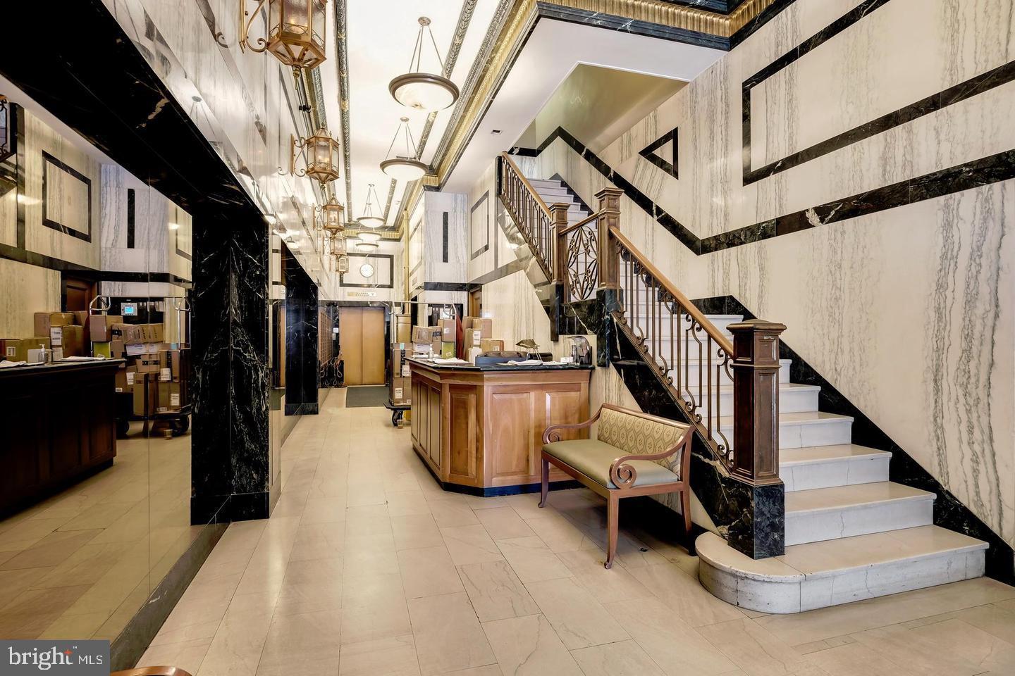 RITTENHOUSE SQUARE - Residential Lease