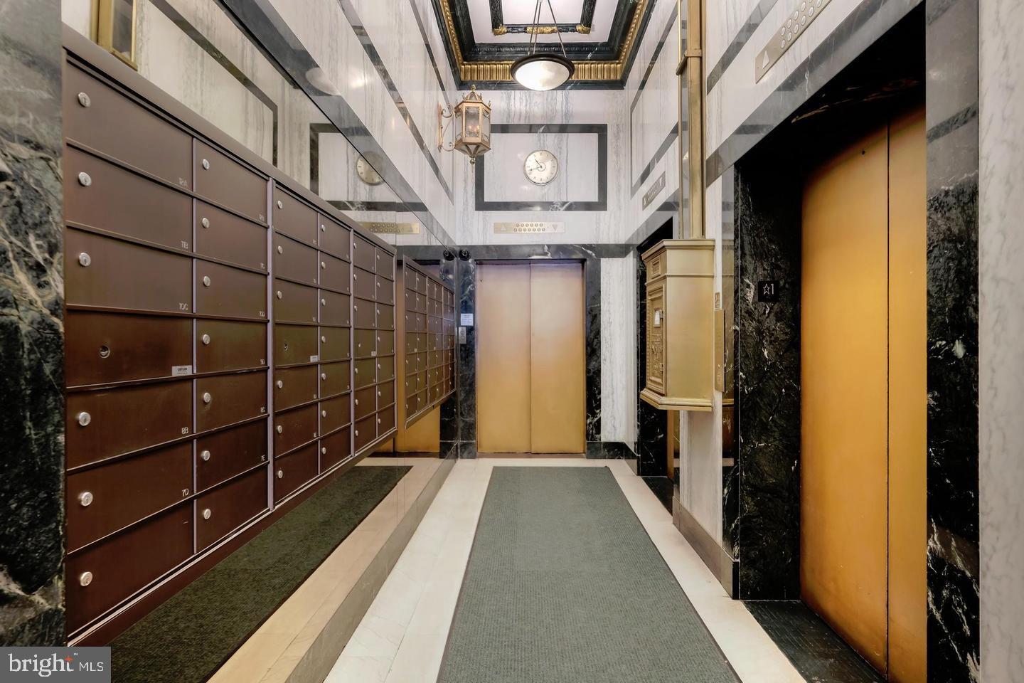 RITTENHOUSE SQUARE - Residential Lease