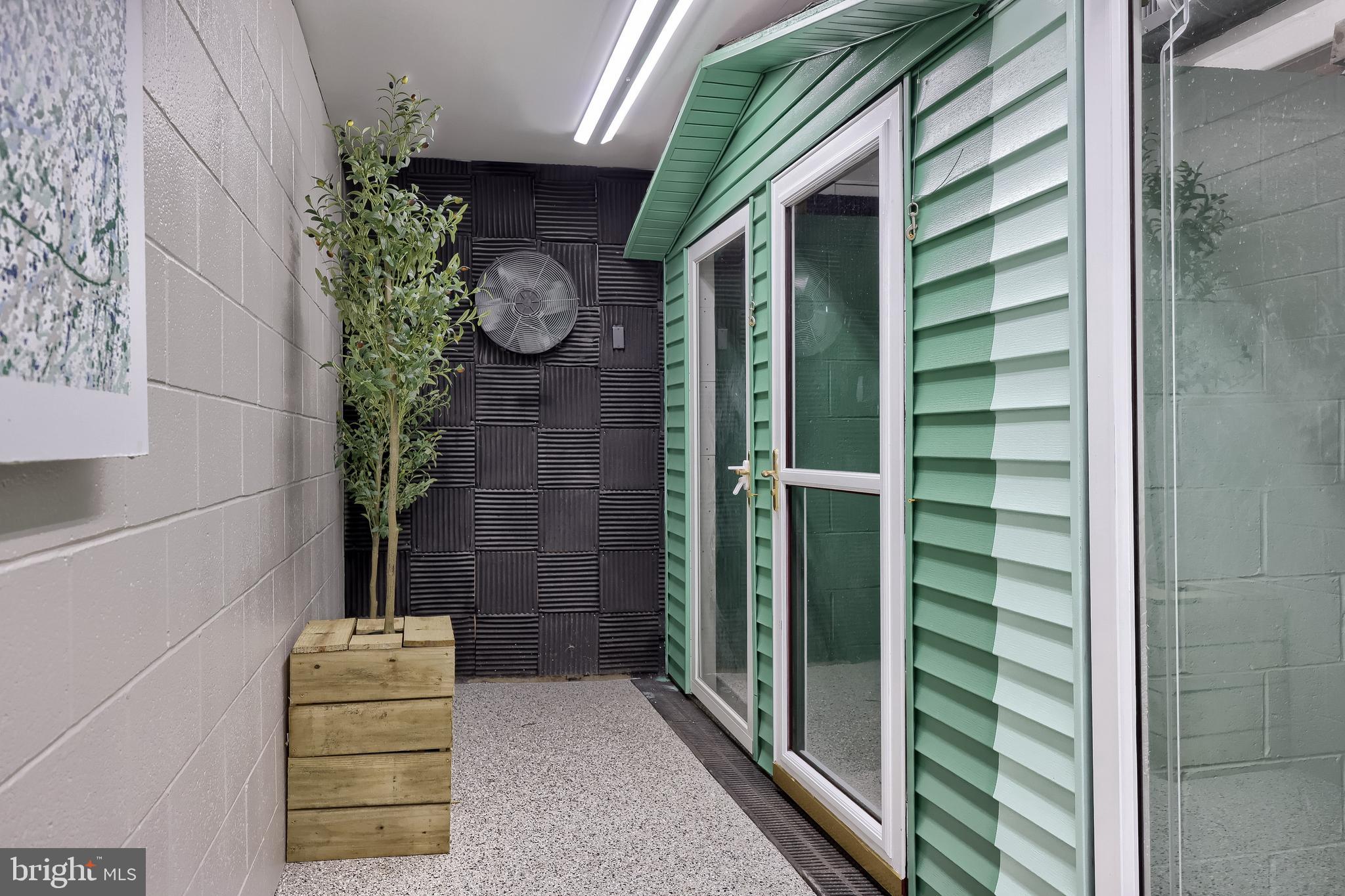 HEMPFIELD - Residential