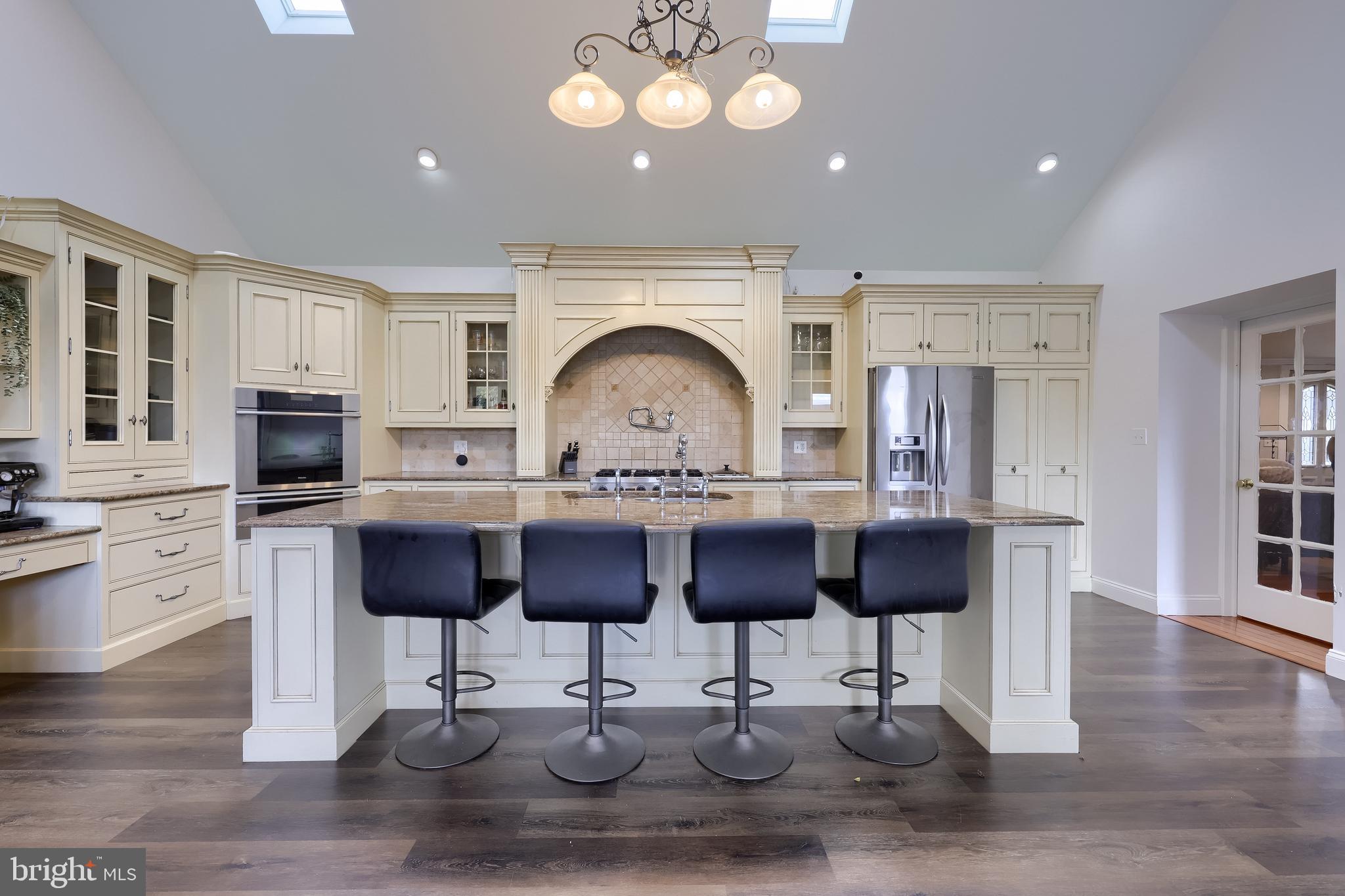 HEMPFIELD - Residential