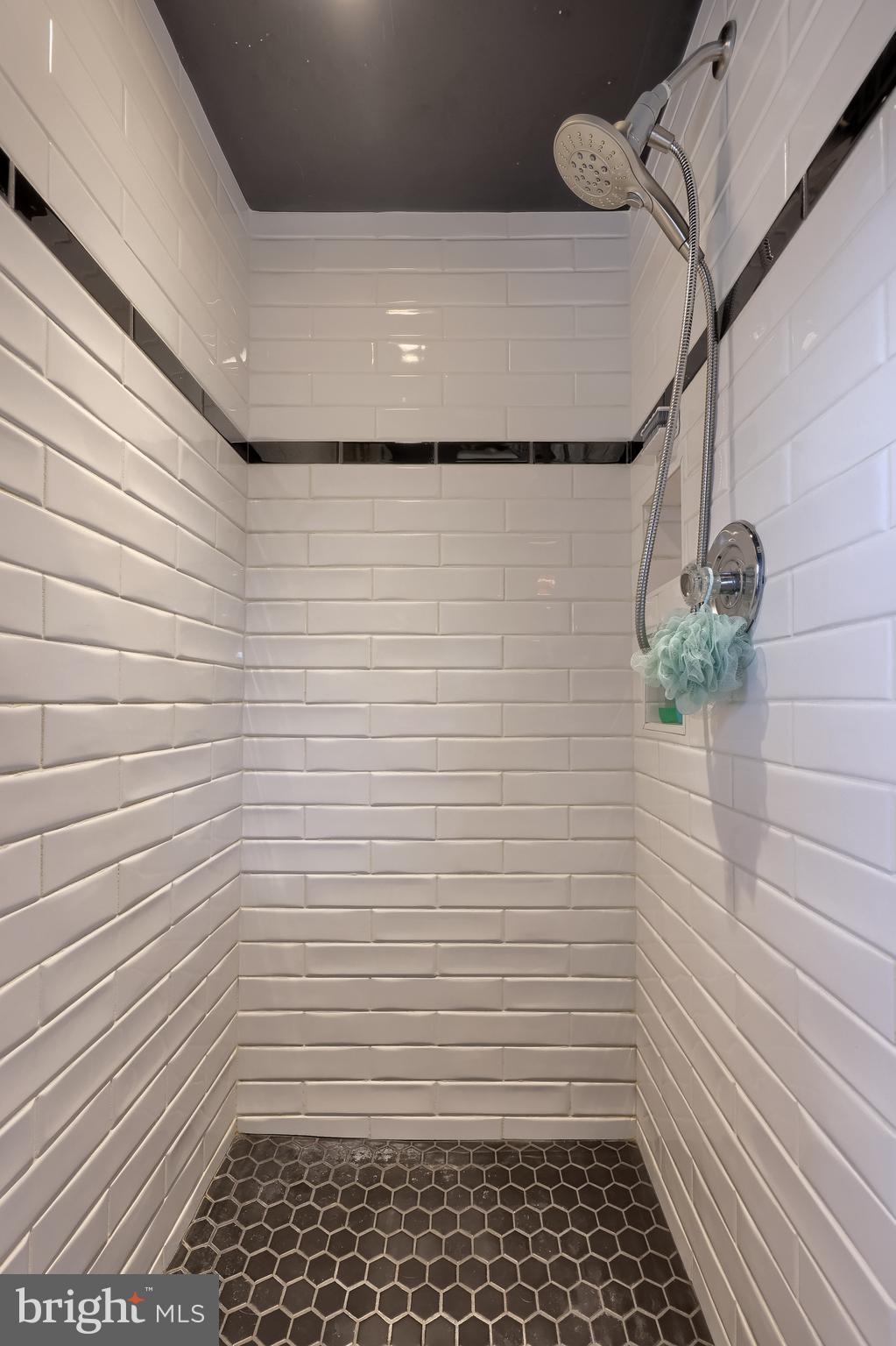 HEMPFIELD - Residential