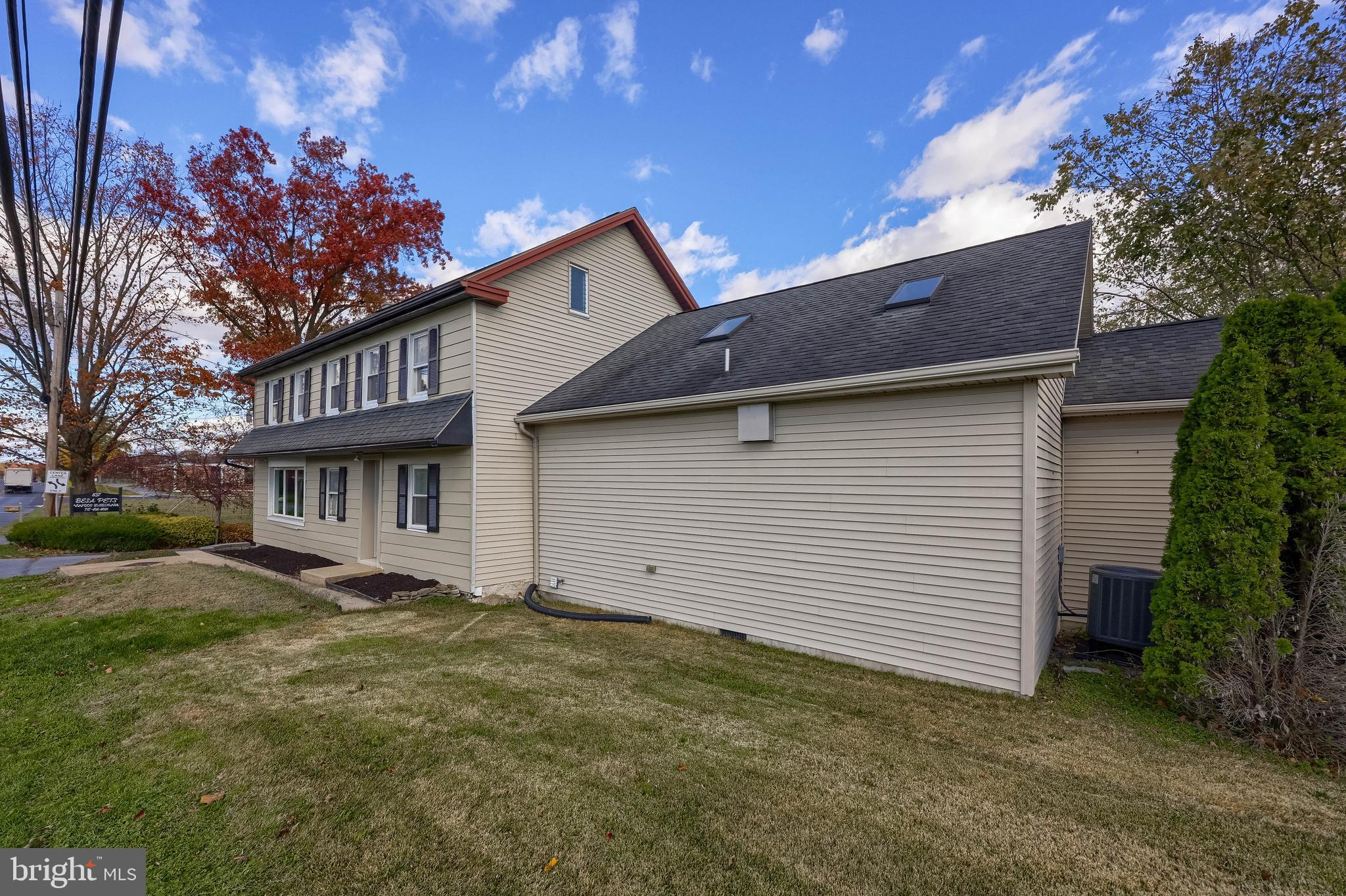 HEMPFIELD - Residential