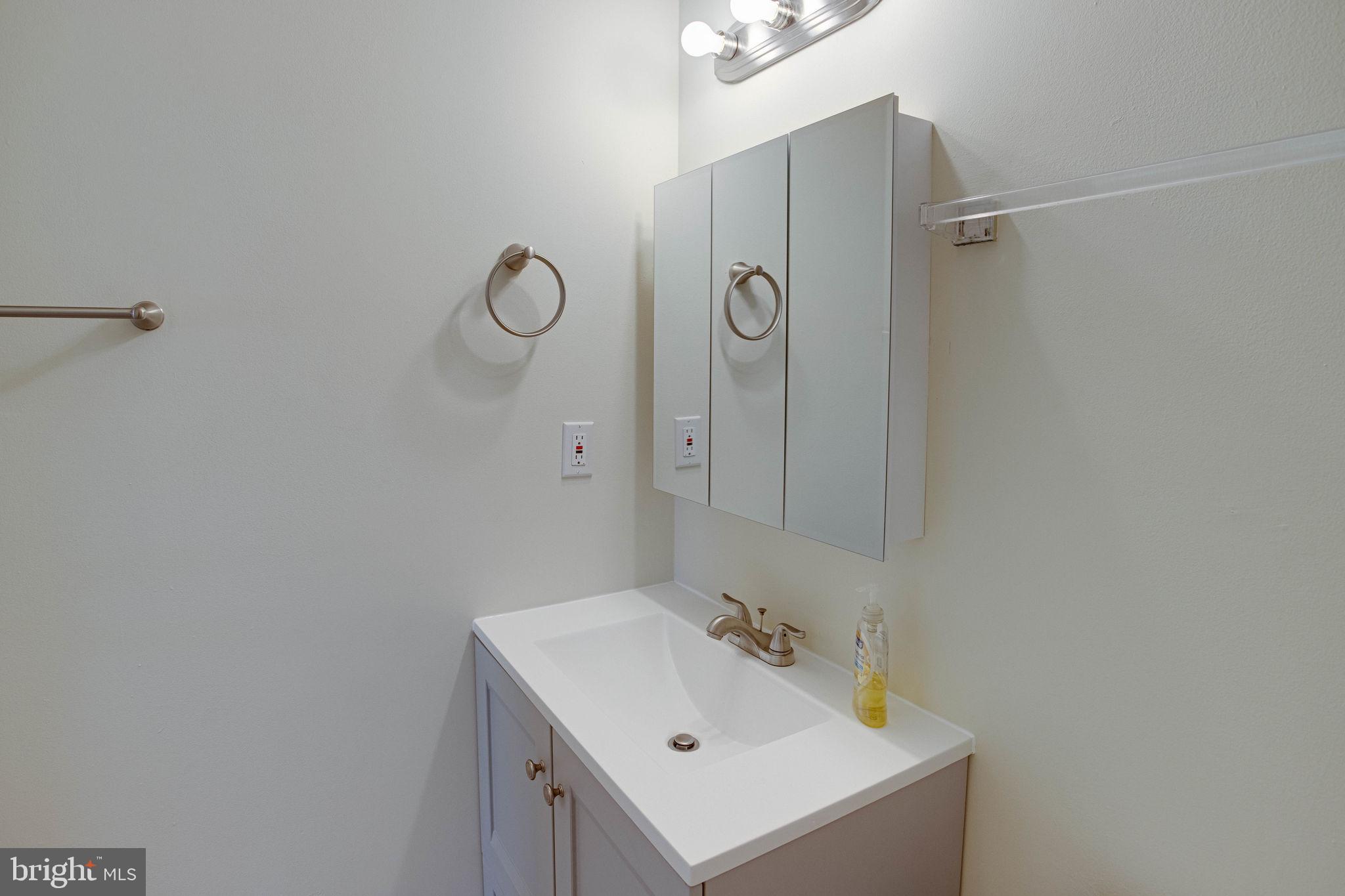 STERLING  PARK - Residential Lease