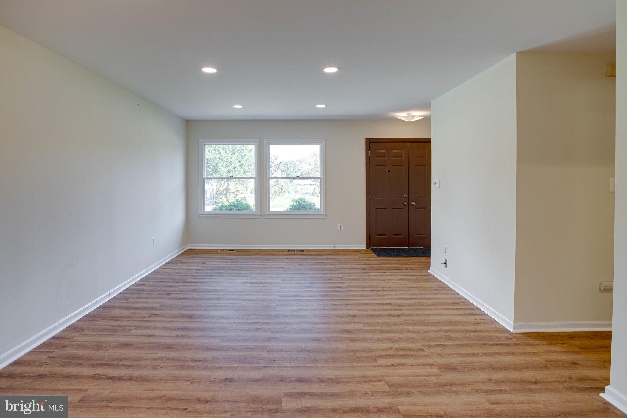 STERLING  PARK - Residential Lease