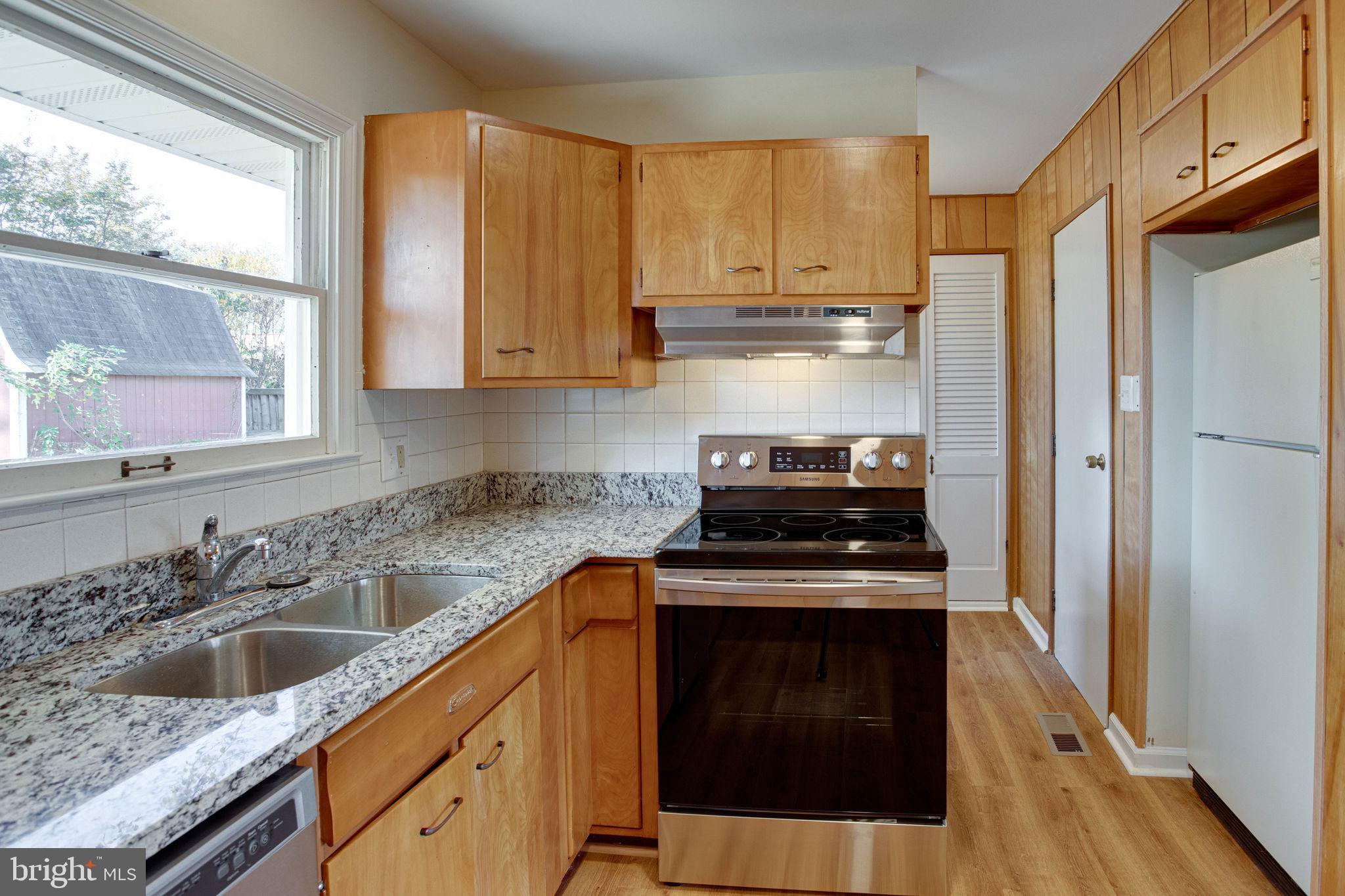 STERLING  PARK - Residential Lease