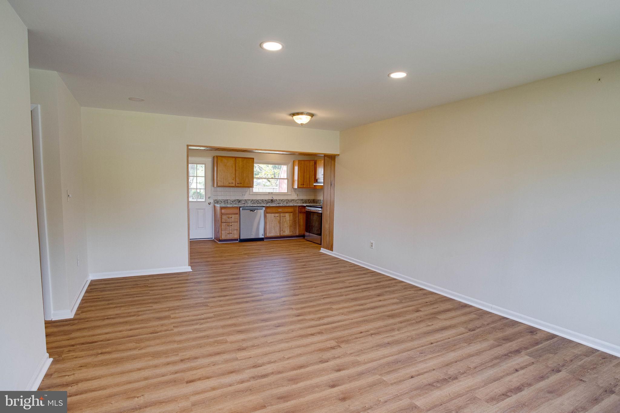 STERLING  PARK - Residential Lease