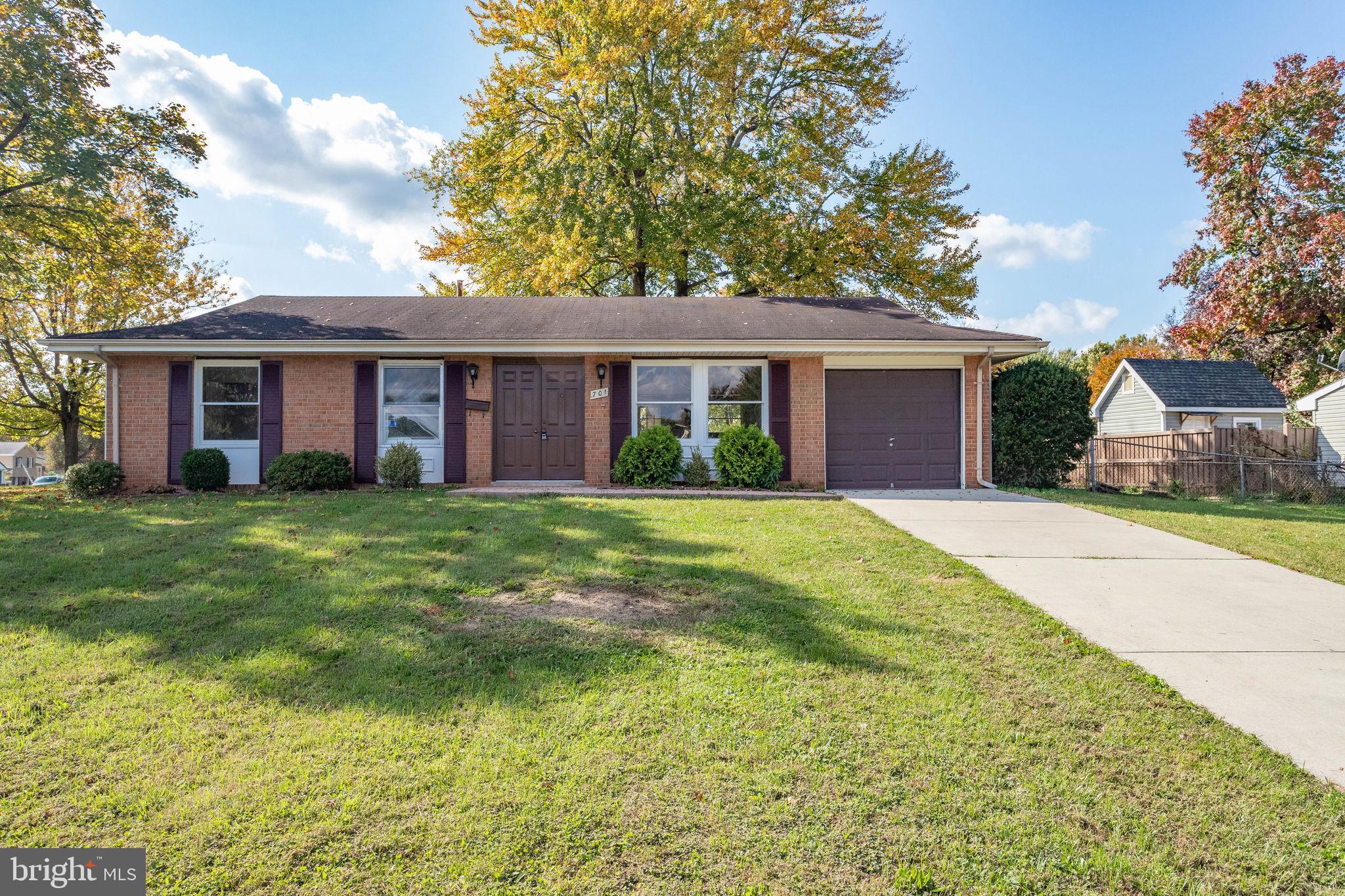 STERLING  PARK - Residential Lease